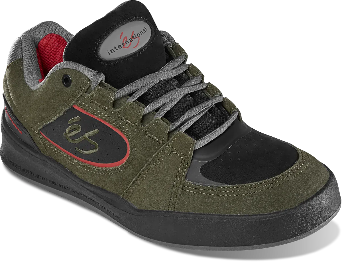 Accel Fit Low-Top Shoe Es Footwear Sneakers Skate Style OG Premium