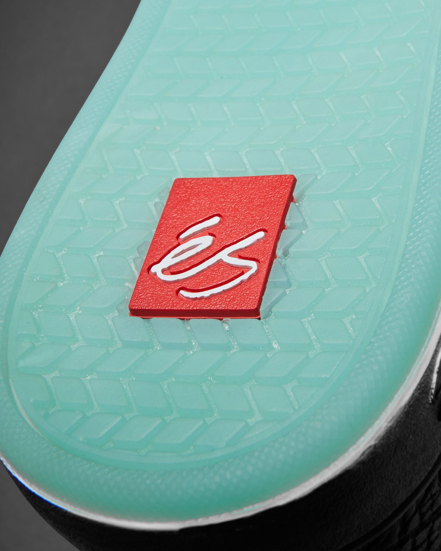 accel slim - skate shoes - bananas - esskateboarding