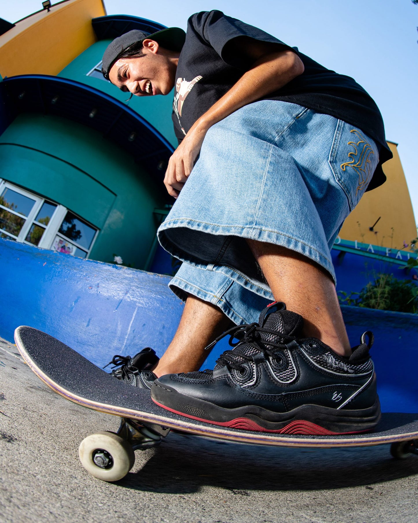 two nine 8 - skate shoes - black - esskateboarding