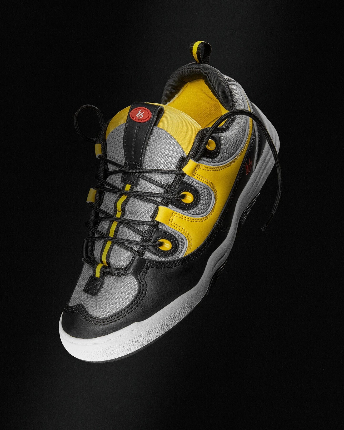 two nine 8 - skate shoes - black/yellow - esskateboarding