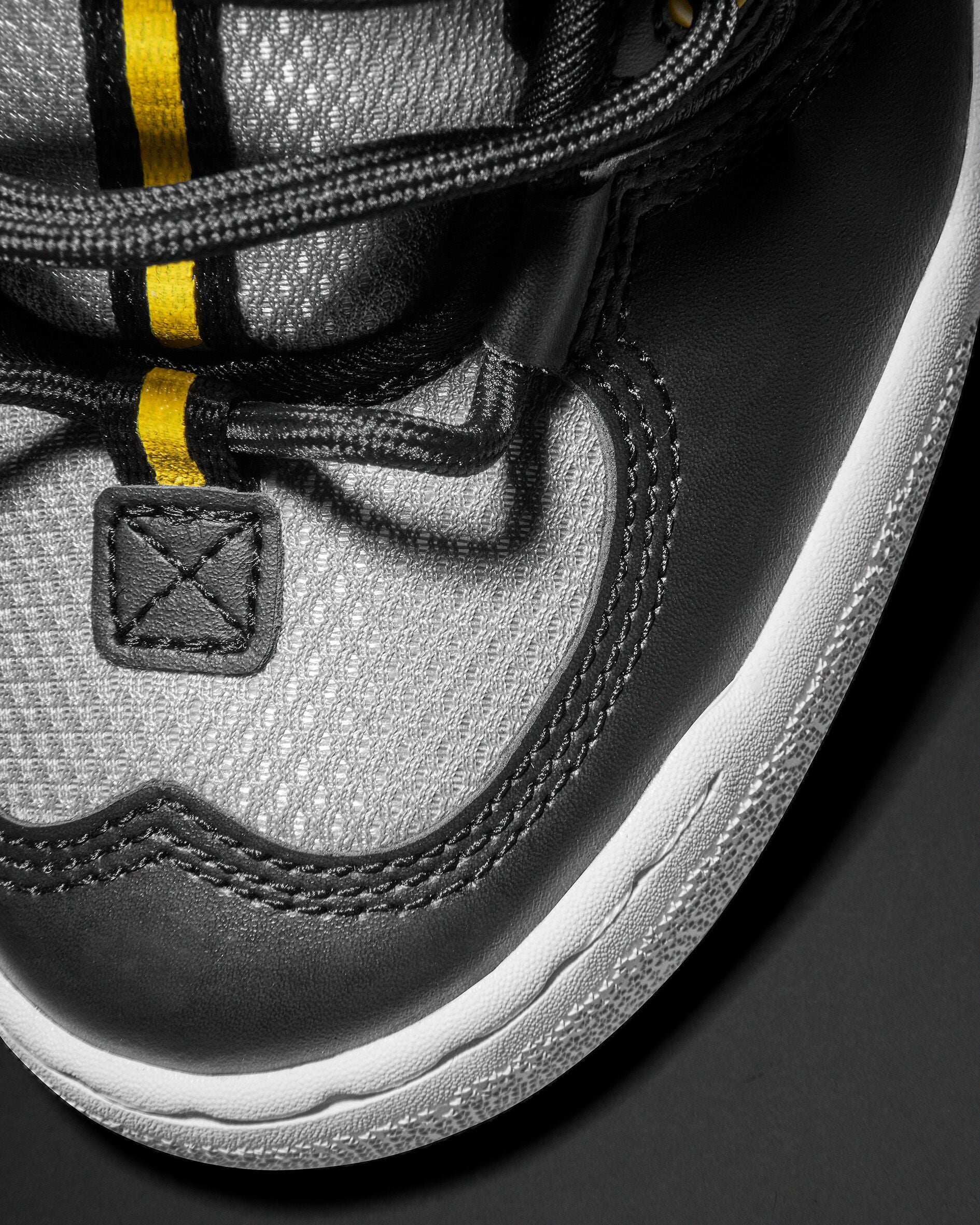 two nine 8 - skate shoes - black/yellow - esskateboarding