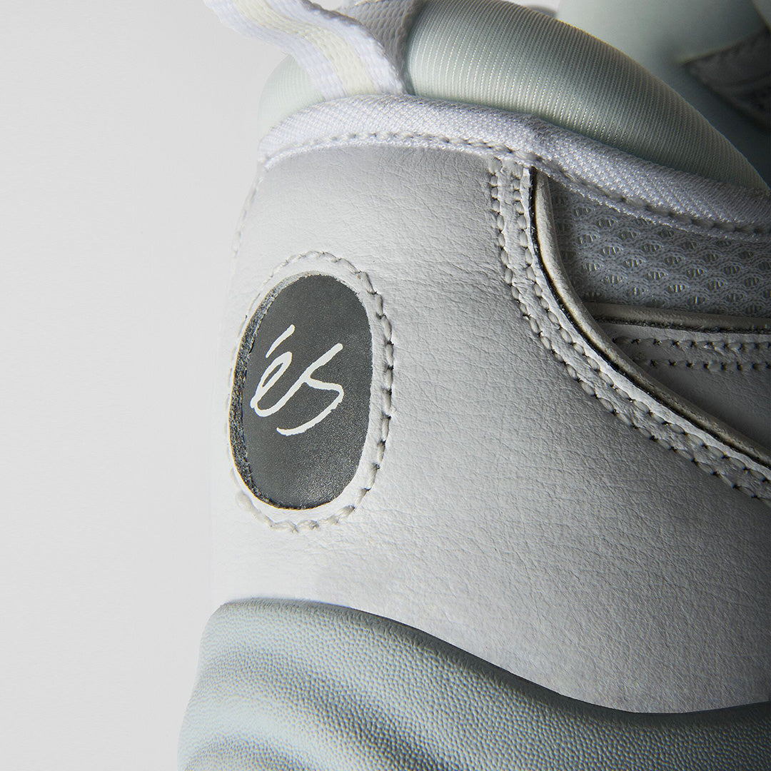 two nine 8 - skate shoes - white - esskateboarding
