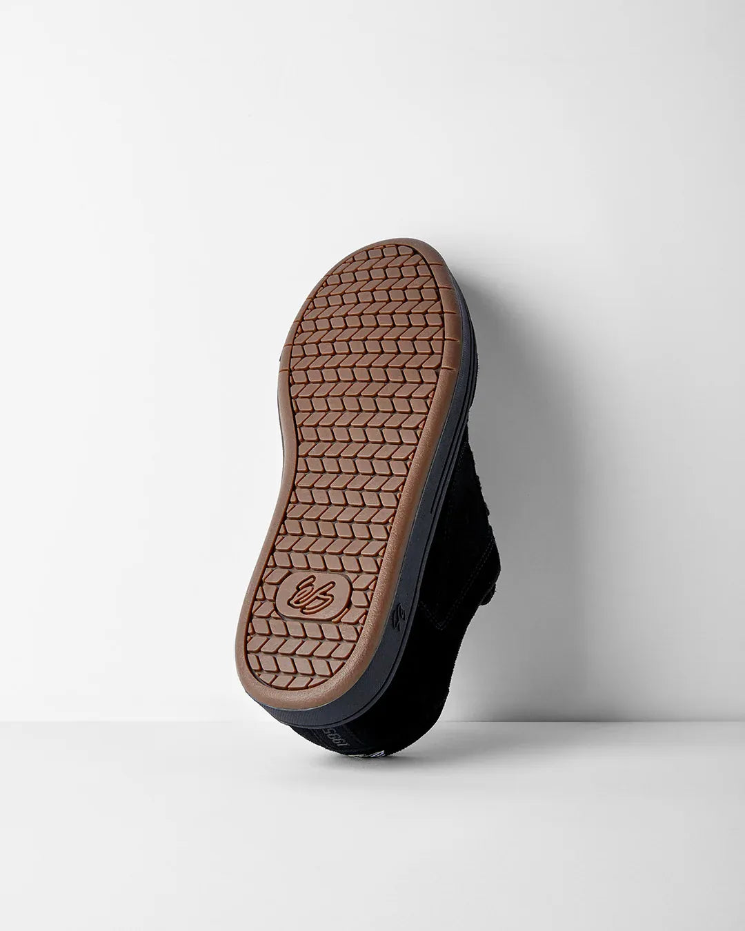 Accel Black – Low-Top Skate Shoe | éS Skateboarding Low-Top Shoe eS Footwear Sneakers Skate Style OG Premium