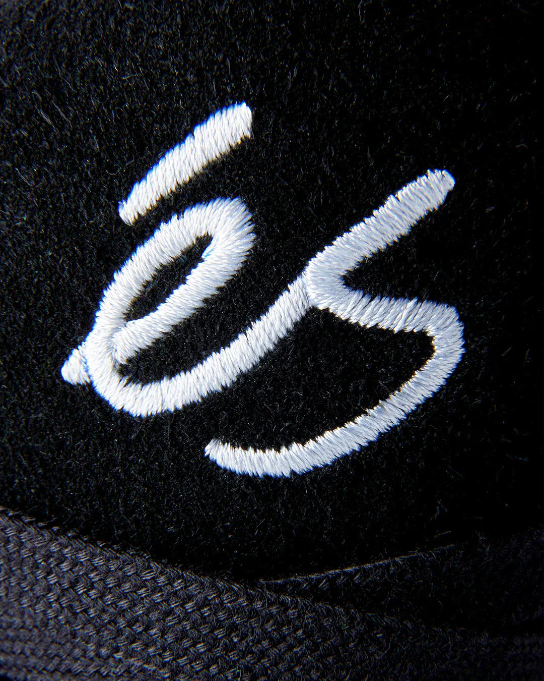 Accel Black – Low-Top Skate Shoe | éS Skateboarding Low-Top Shoe eS Footwear Sneakers Skate Style OG Premium