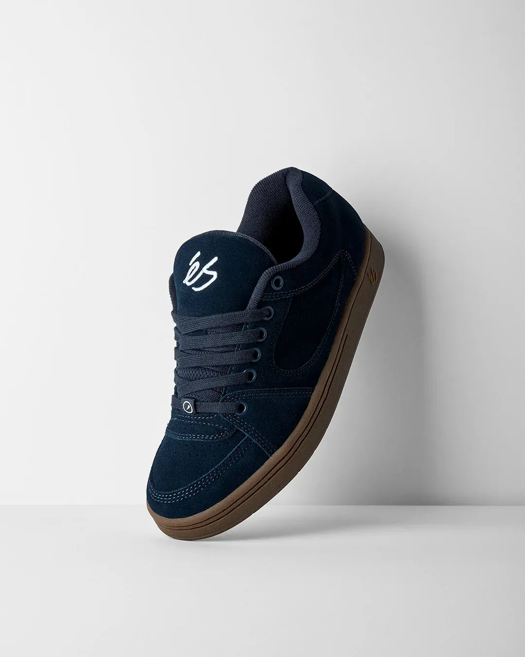 Accel Skate Shoes in Navy, Gum | éS Skateboarding eS Footwear Sneakers Skate Style OG Premium