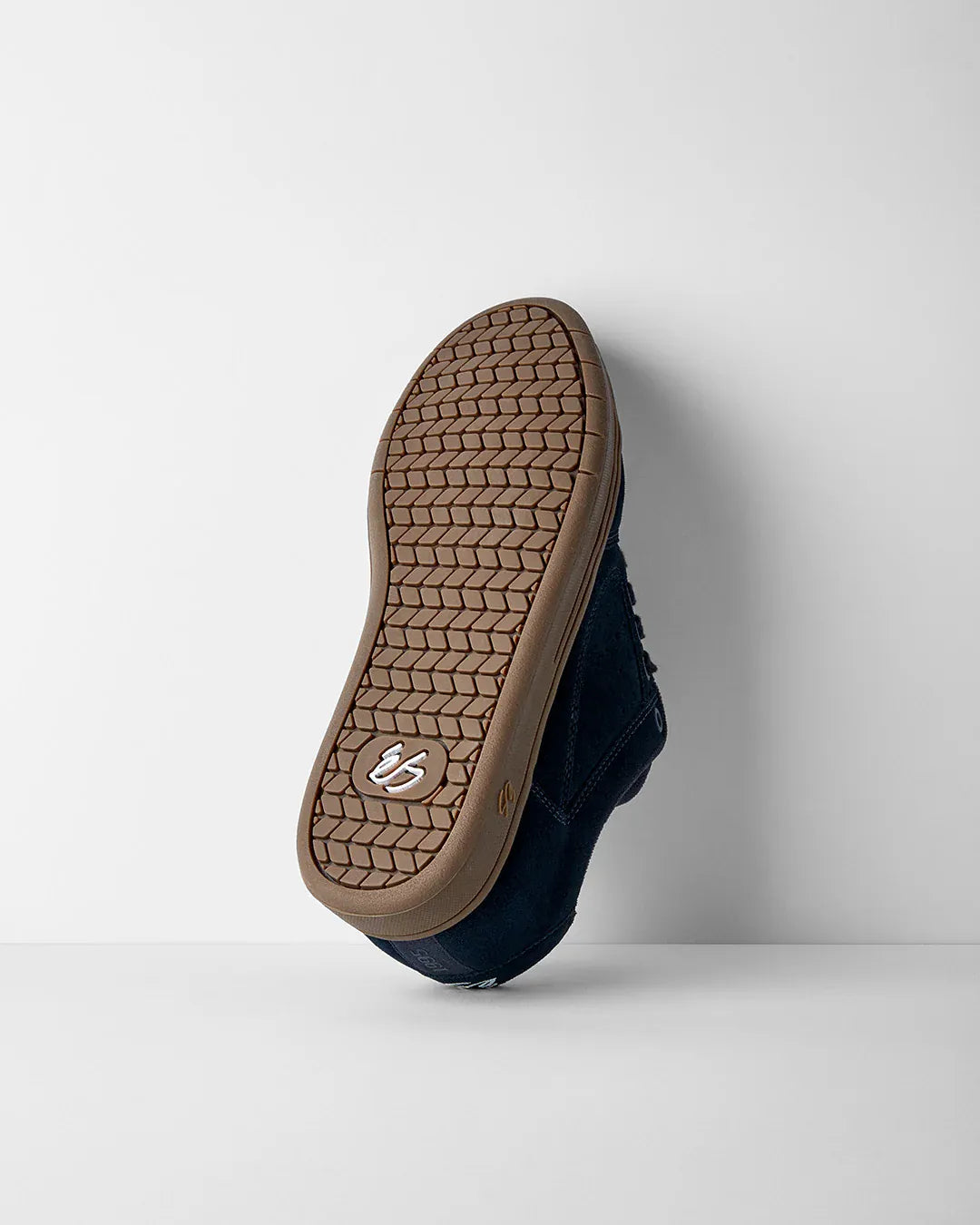 Accel Skate Shoes in Navy, Gum | éS Skateboarding eS Footwear Sneakers Skate Style OG Premium