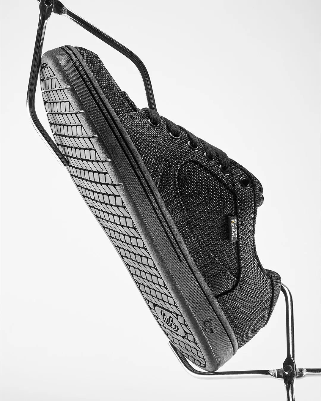 Accel X Kevlar Black – Skate Shoe | éS Skateboarding Low-Top Shoe eS Footwear Sneakers Skate Style OG Premium