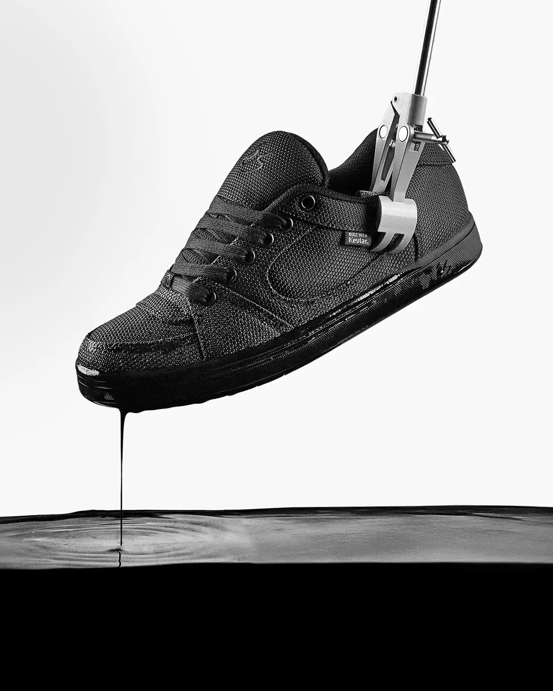 Accel X Kevlar Black – Skate Shoe | éS Skateboarding Low-Top Shoe eS Footwear Sneakers Skate Style OG Premium