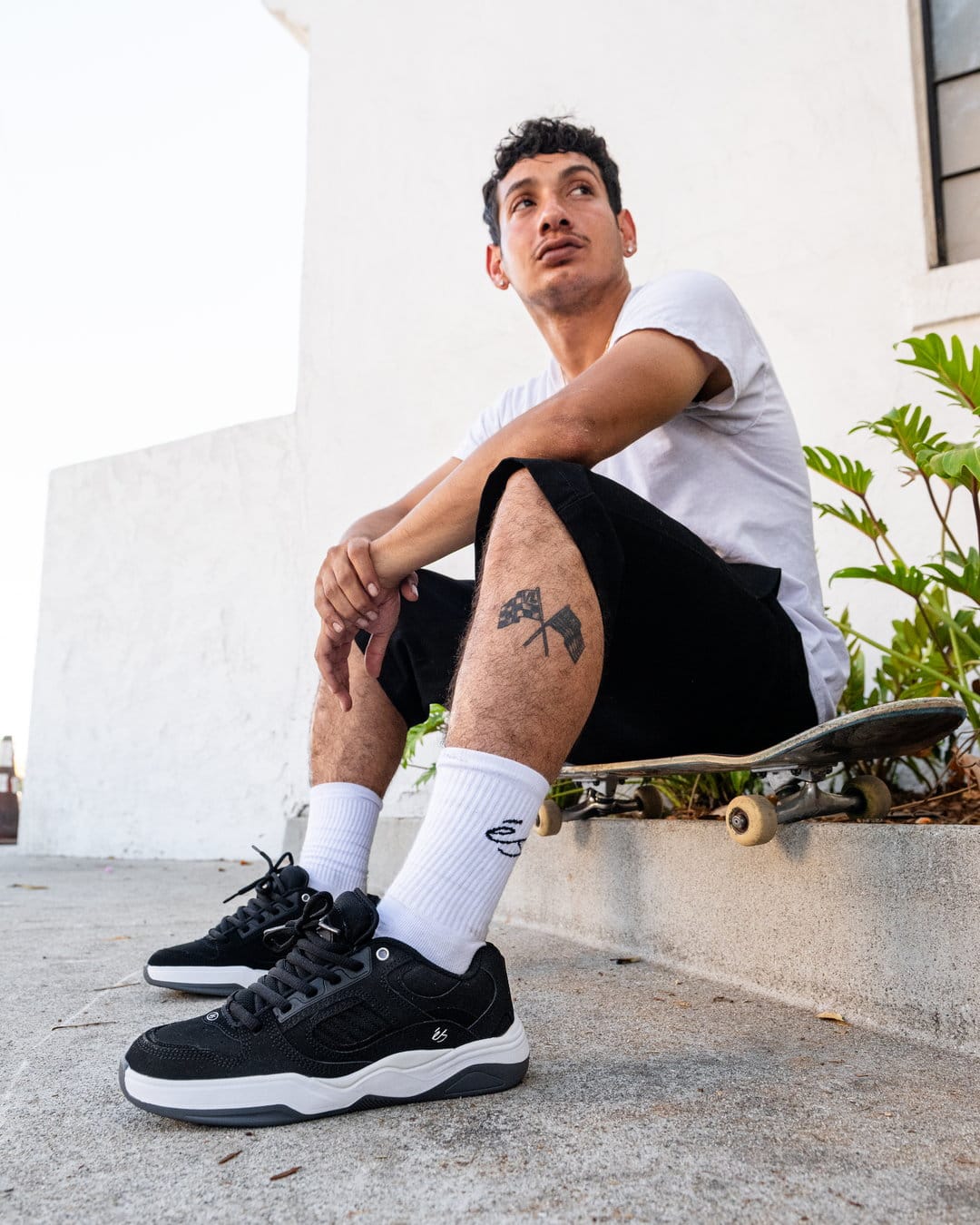 TJ Rogers skate shoes in Black and White | éS Skateboarding eS Footwear Sneakers Skate Style OG Premium