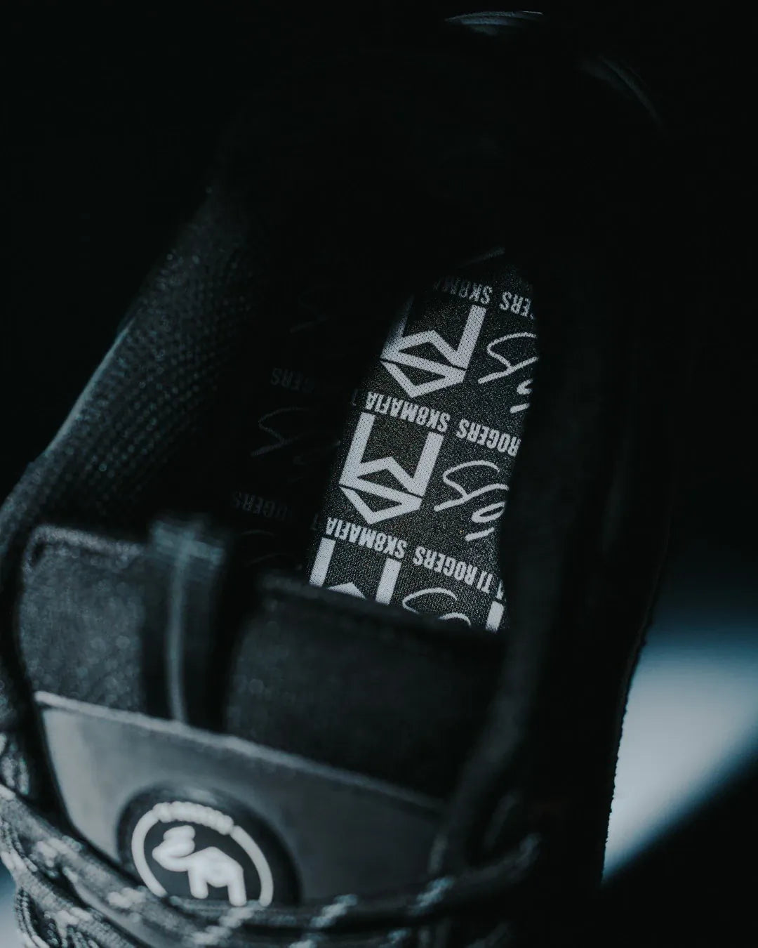 TJ Rogers x SK8MAFIA – Black Skate Shoes | éS Skateboarding eS Footwear Sneakers Skate Style OG Premium