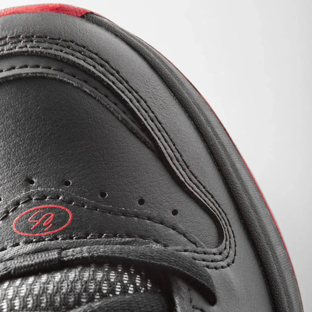 TJ Rogers Black/Red – Low-Top Shoe | éS Skateboarding Low-Top Shoe Es Footwear Sneakers Skate Style OG Premium